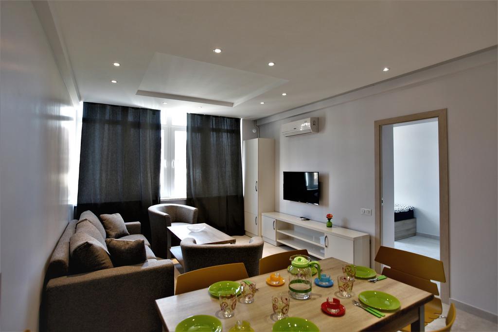 Apartment In City Center Ереван Екстериор снимка