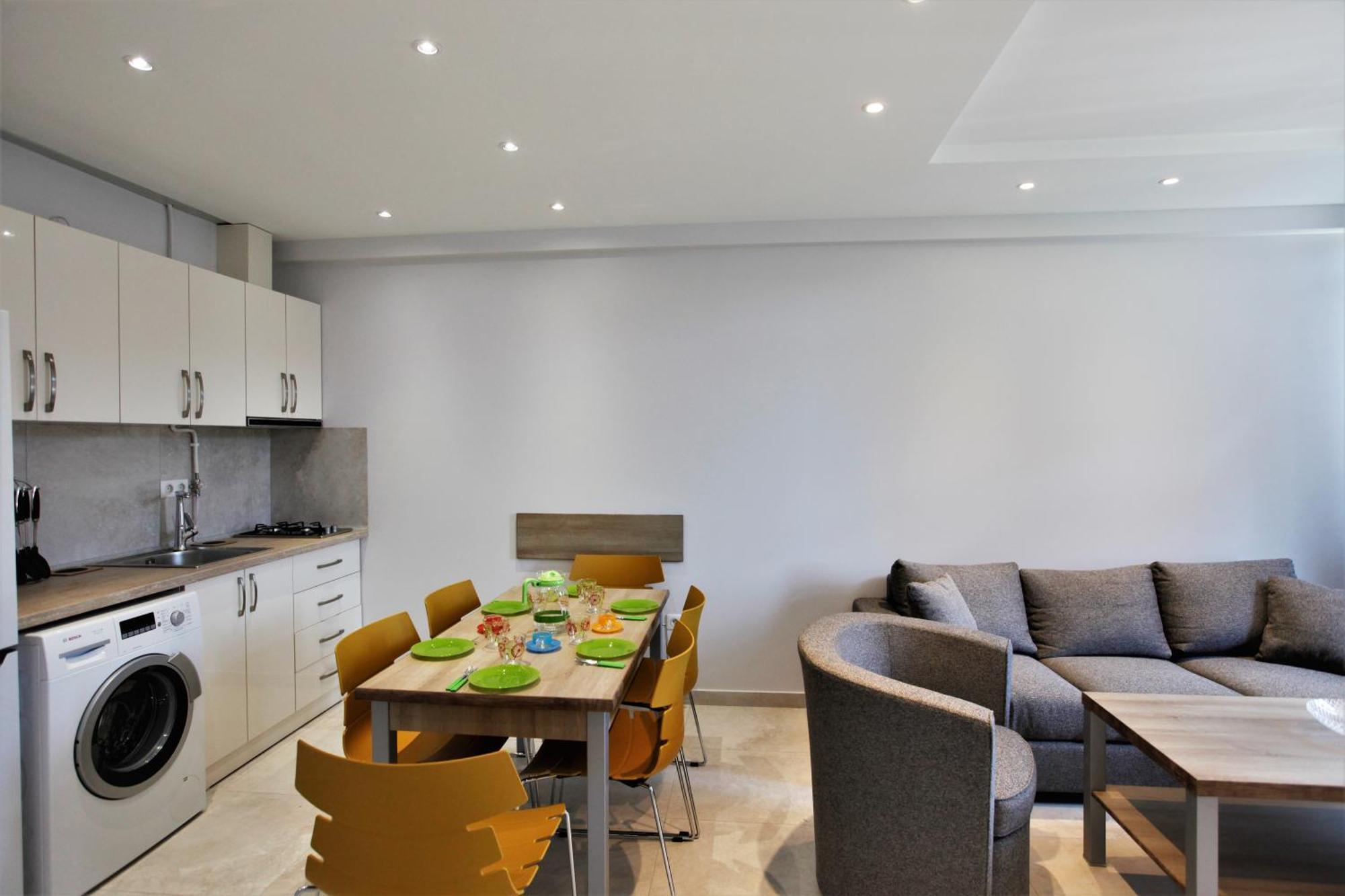 Apartment In City Center Ереван Екстериор снимка